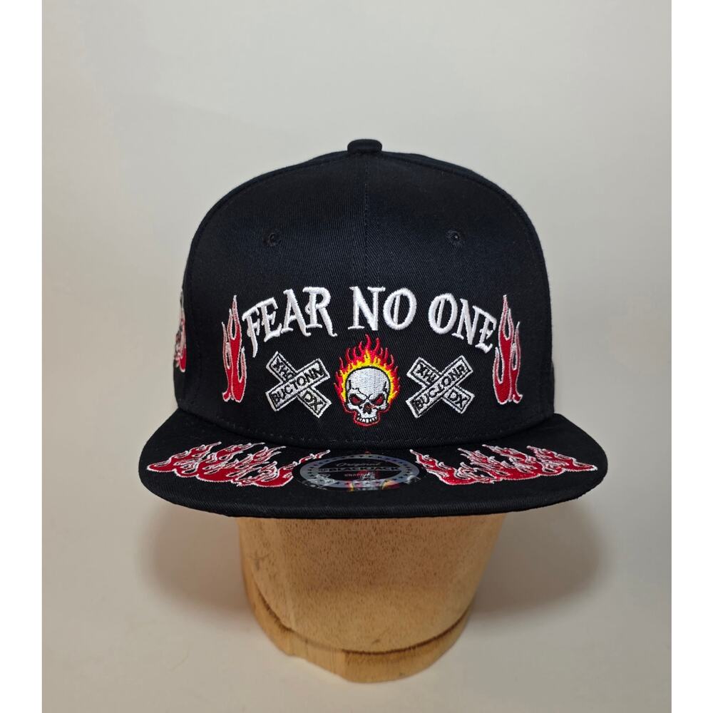 Blackjack Mens Snapback Hat Black Fear No One Skull Flames OSFM